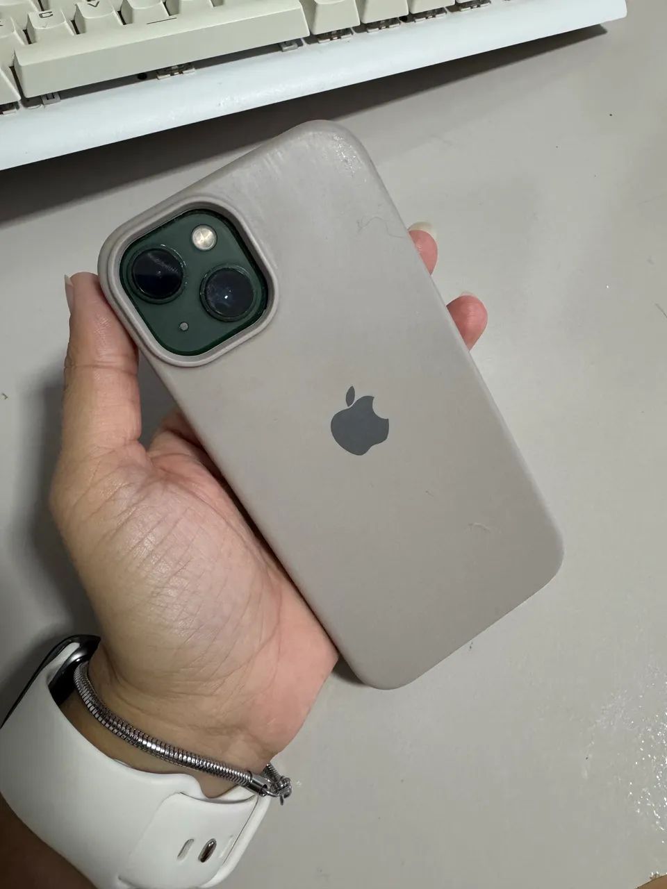 iPhone 13 Verde - Foto 3
