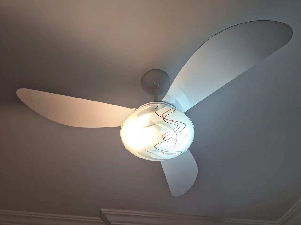 Ventilador de teto padrão 