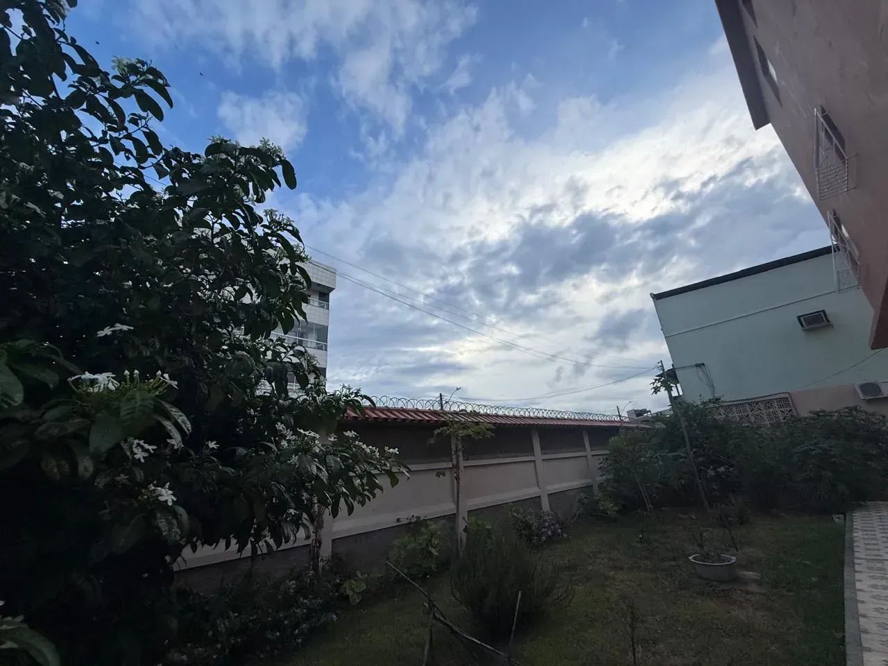 Prédio com apartamentos em DIvino Espírito Santo com área de Terreno de 2.000 m² - Foto 4