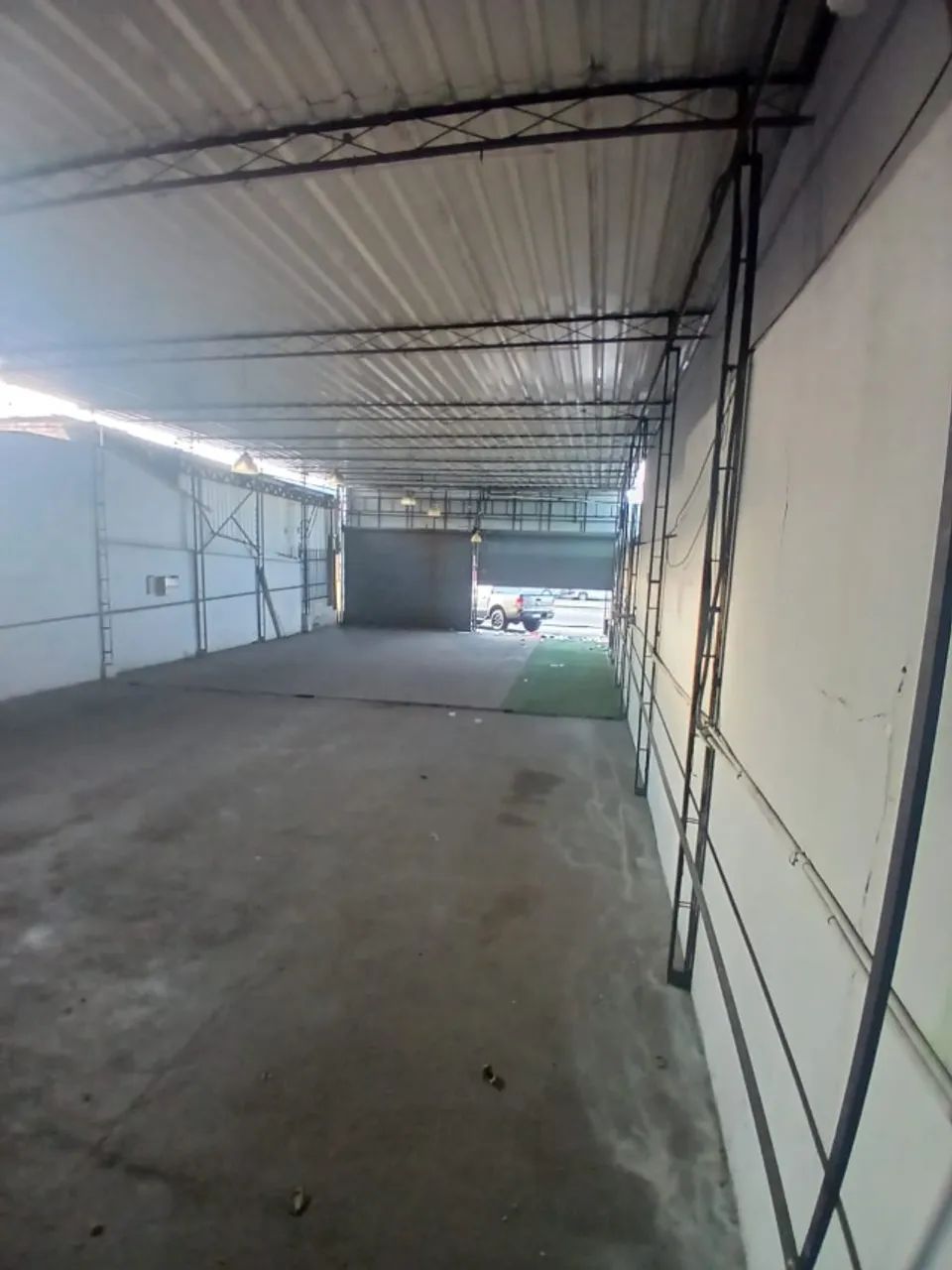 ÓTIMA LOJA COM 330 M2 NA EST INT MAGALHÃES EM VILA VALQUEIRE. - Foto 4