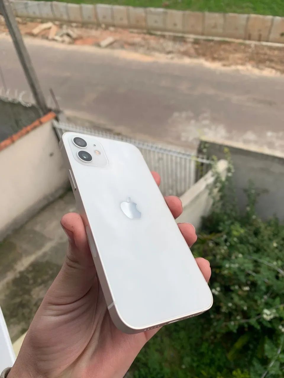iPhone 12 128gb (em perfeito estado) - Foto 2