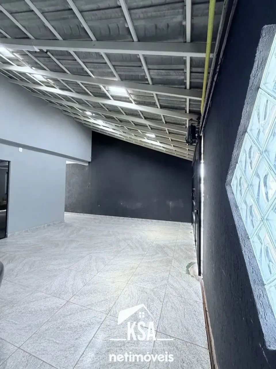 Vendo casa com 03 quartos com suíte No setor oeste do Gama Oeste DF - Foto 3