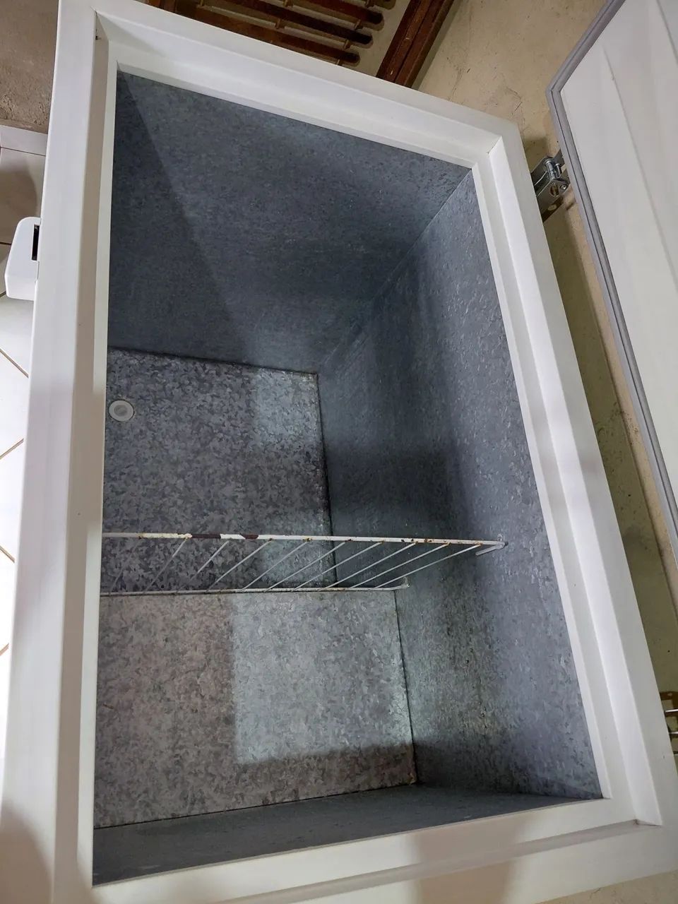 FREEZER ELETROLUX HORIZONTAL  - Foto 4