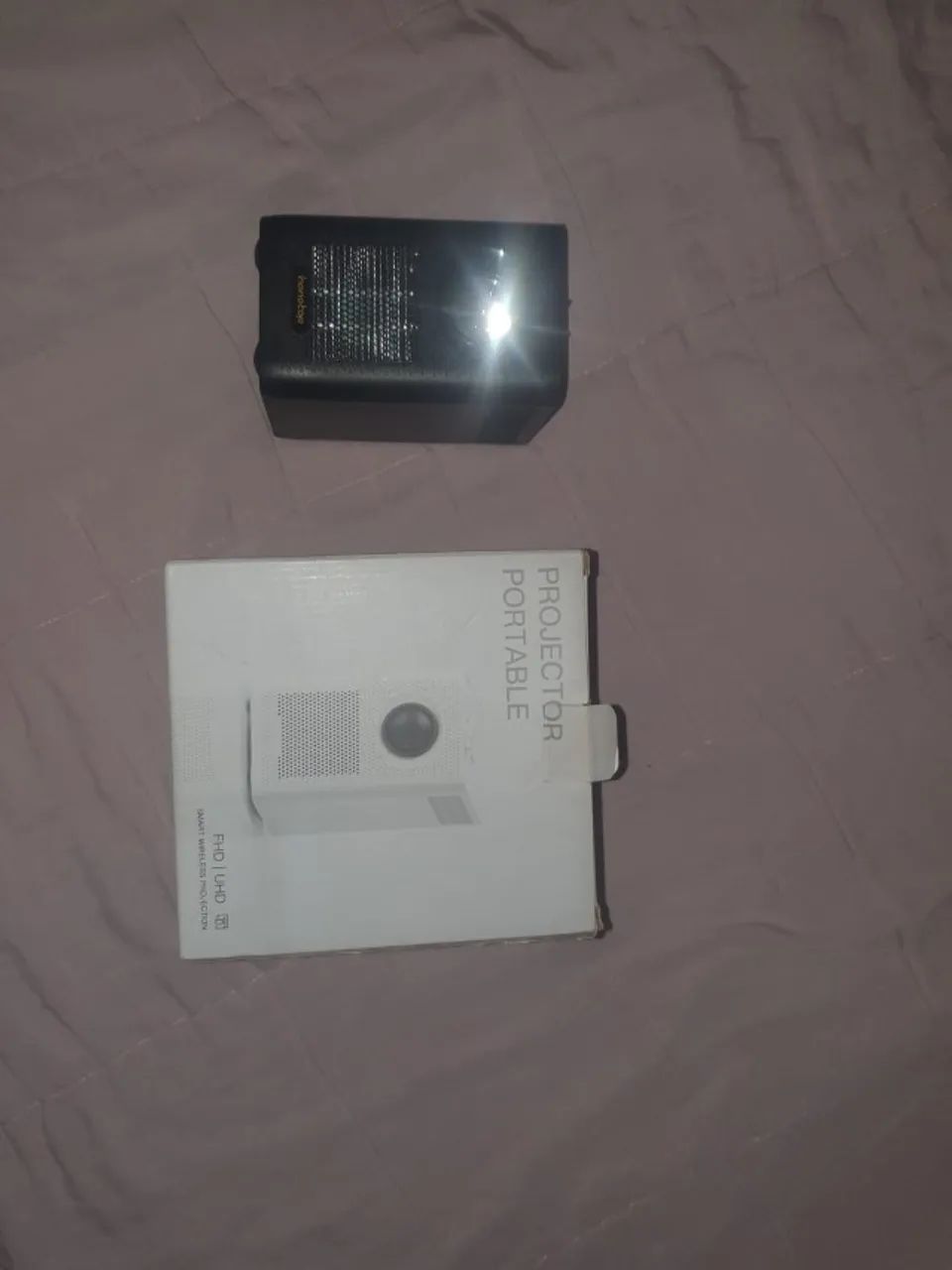 Projetor HongTop S30 MAX - Android 10 - 2GB RAM 16GB ROM  - Foto 2