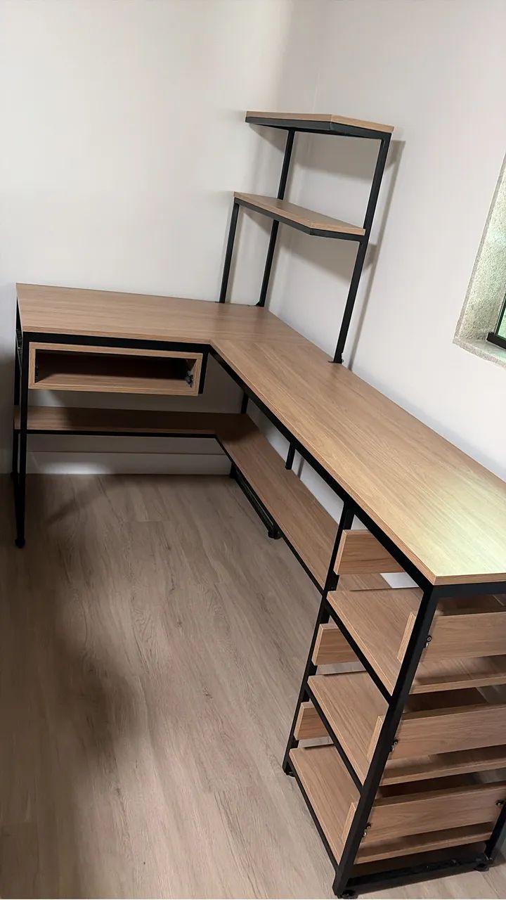 Escrivaninha  - Foto 2