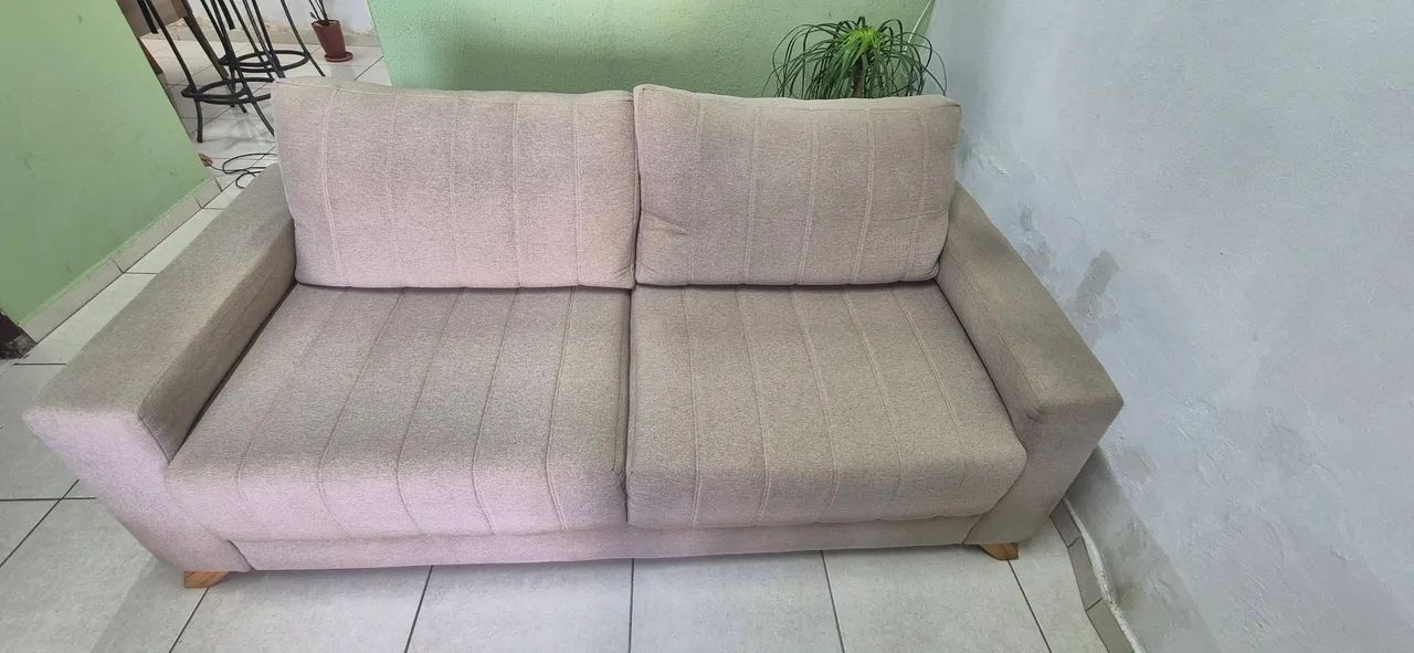 Sofá estado de novo, 1.90mt, ótimo estado, com 1 ano e 3 meses de uso.  - Foto 2