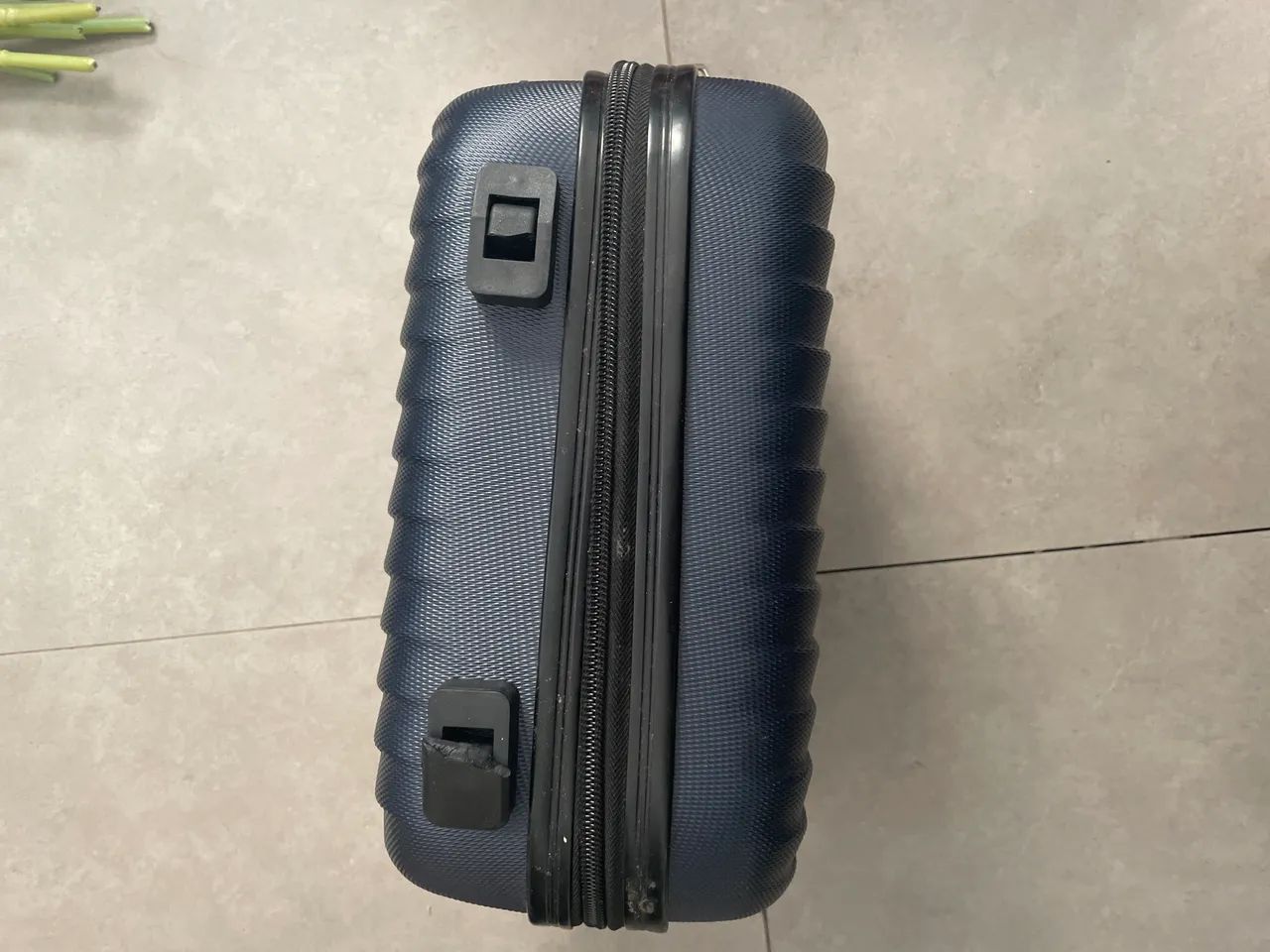 Mala de mão azul  - Foto 4