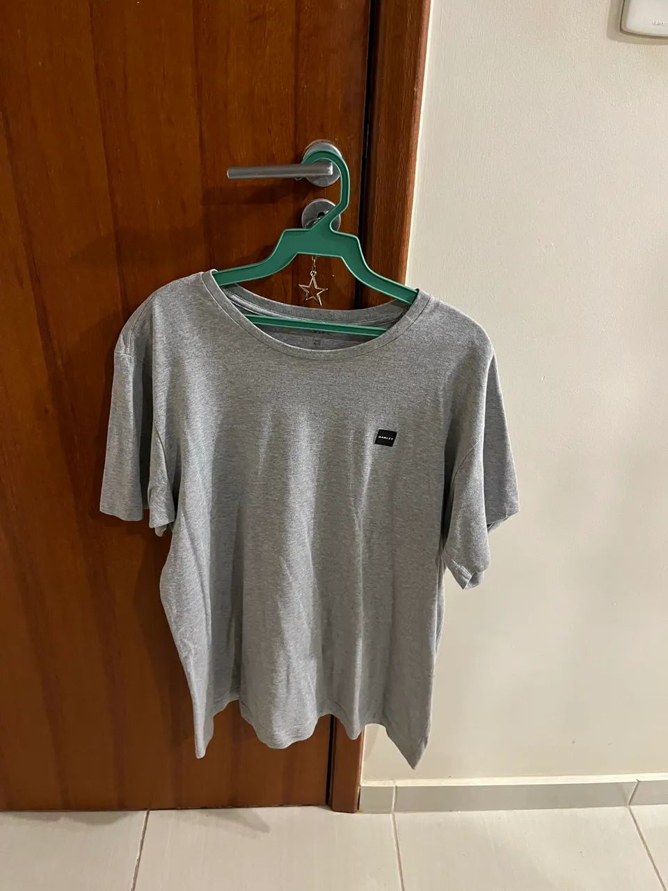 blusa oakley