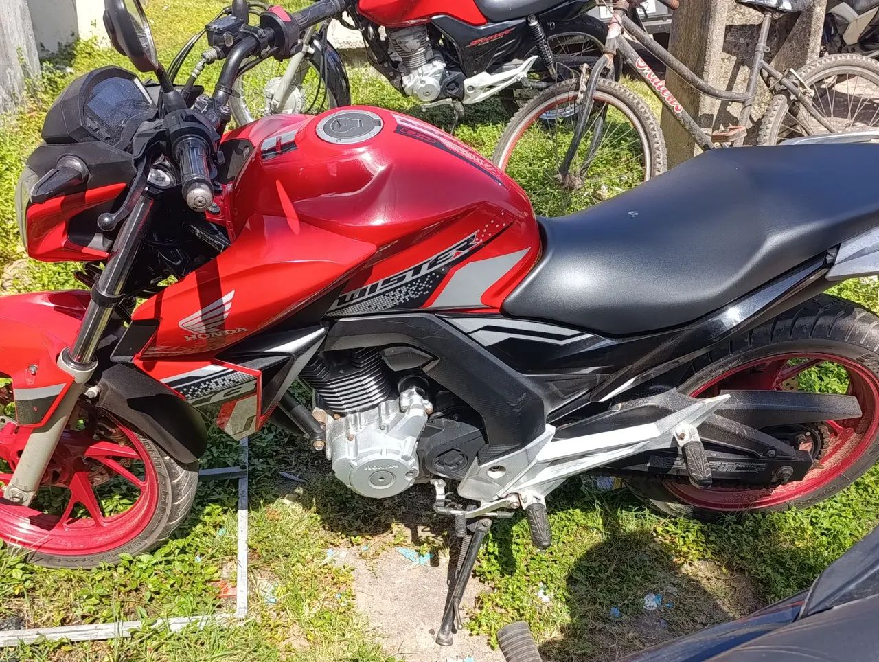 Cb 250 Twister  - Foto 3