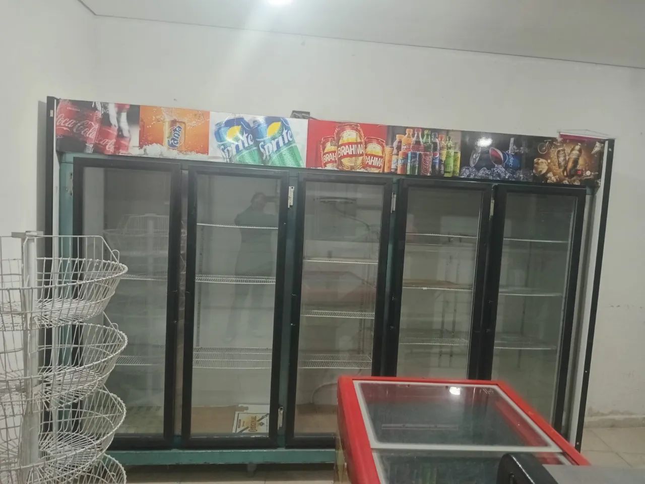 Geladeira expositora