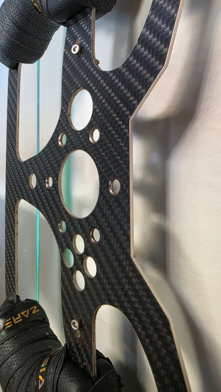 Add-on volante T300 Thrustmaster fórmula  - Foto 2