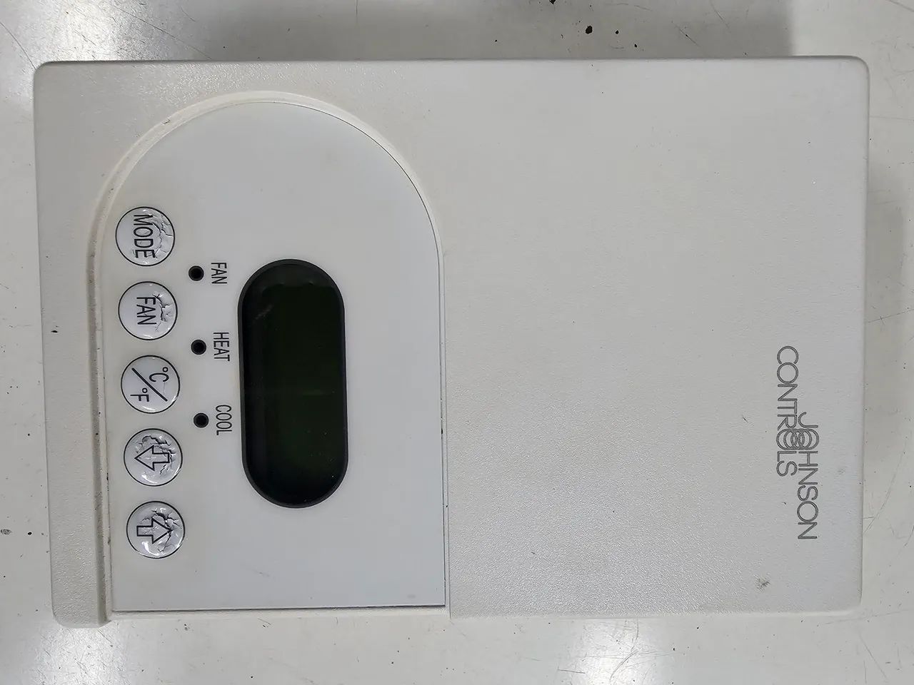 Termostato ar condicionado jhonsons. 