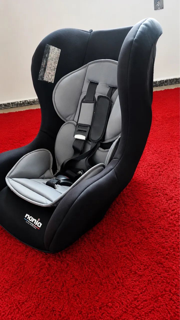 Caderinha de bebê para carro