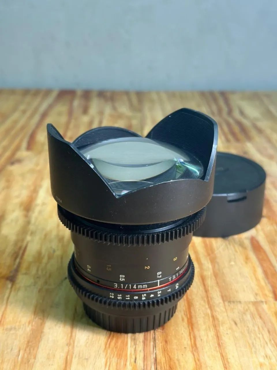 Lente Rokinon Cine 14mm f3.1 Mount Canon