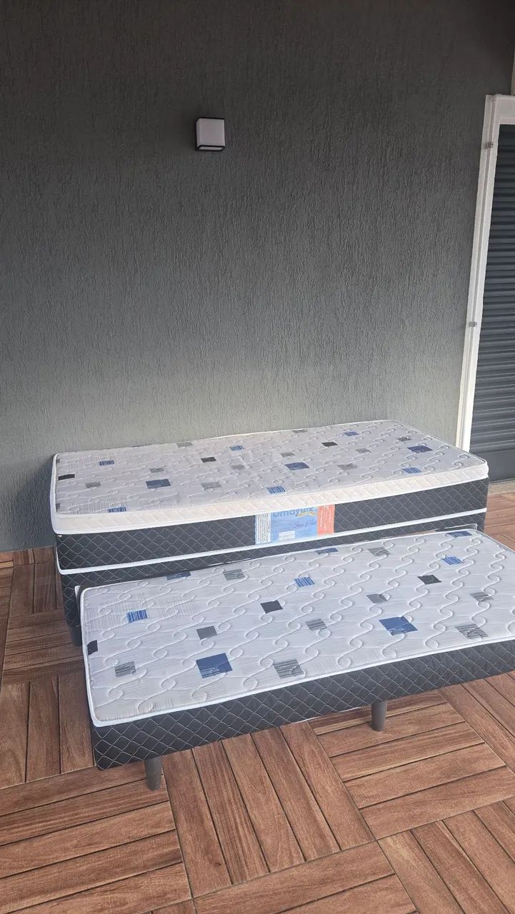VENDO cama box solteiro c/ auxiliar  - Foto 4