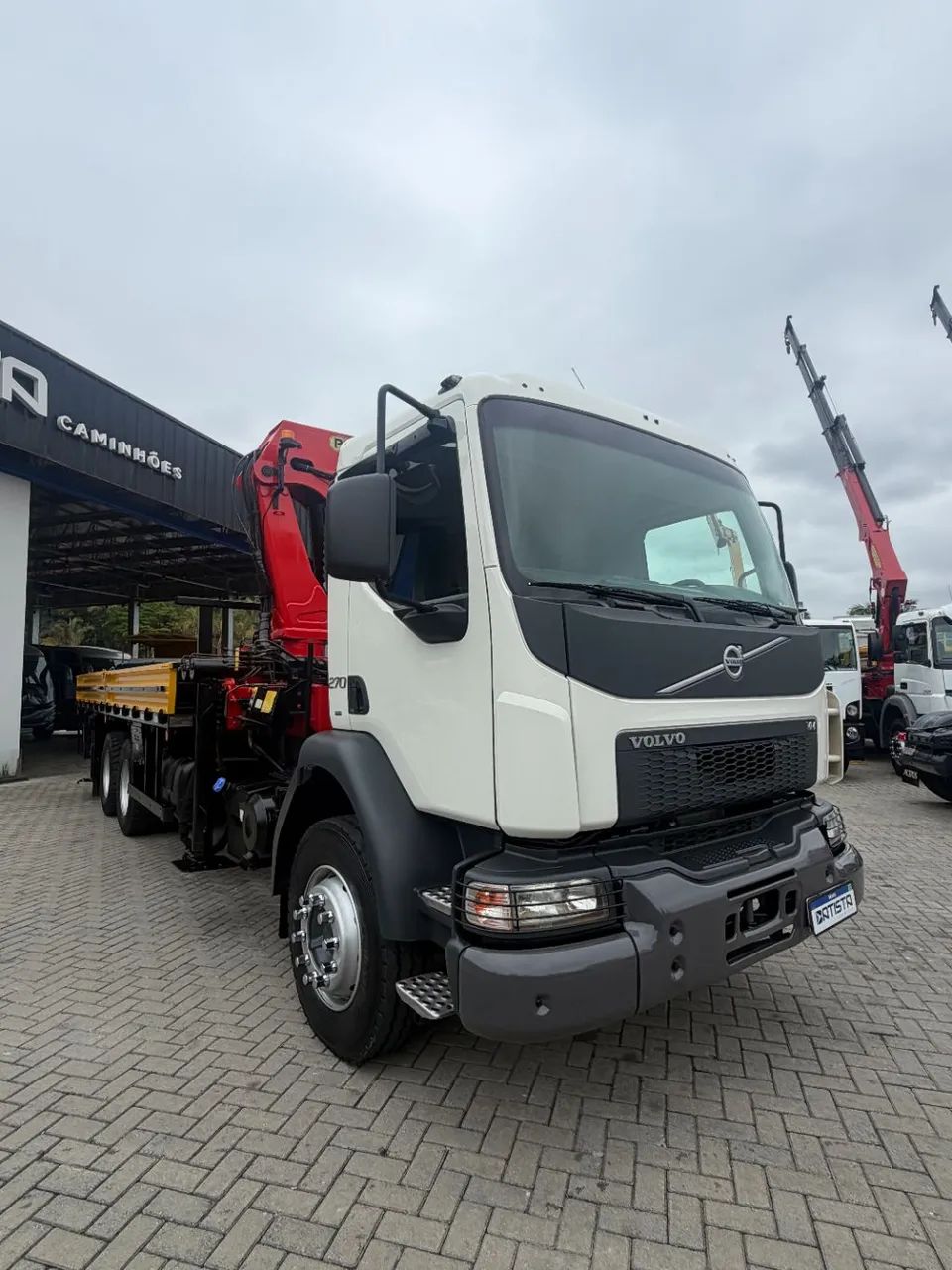 VM 270 6x4 2p (diesel) (E5) - Foto 3