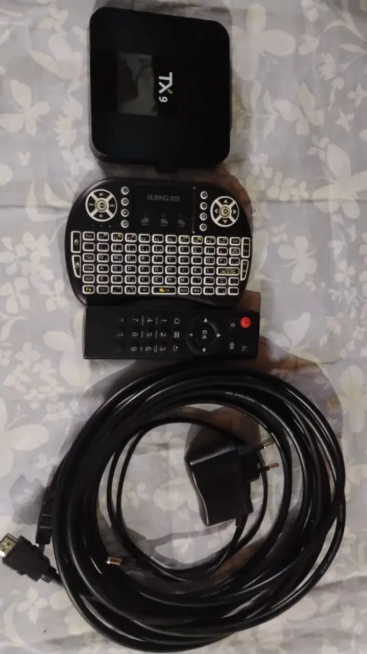 Vende-se aparelho multimídia 