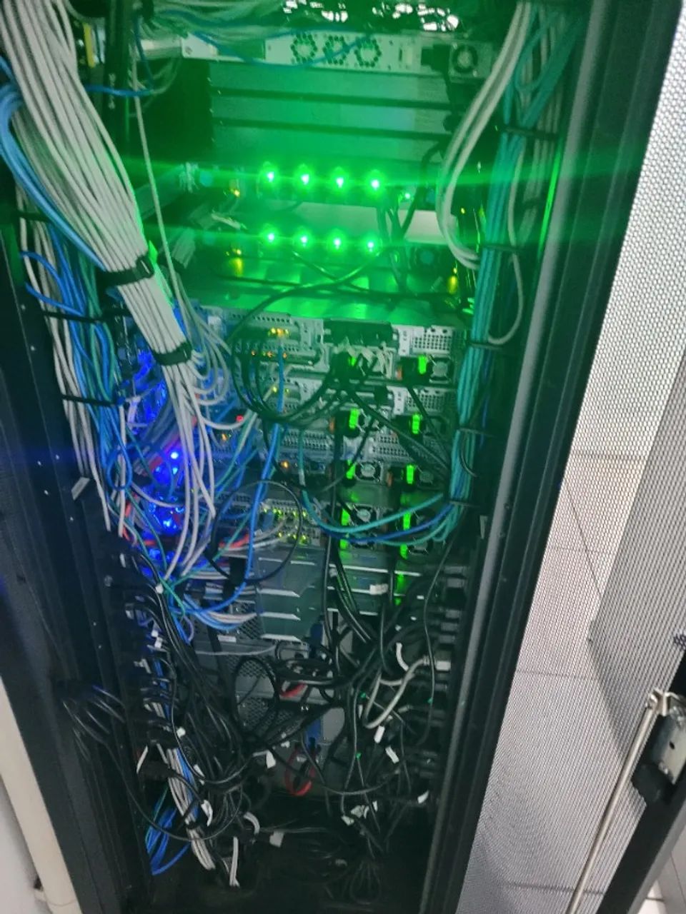 Técnico de Informática para Empresas e Residências - Foto 4