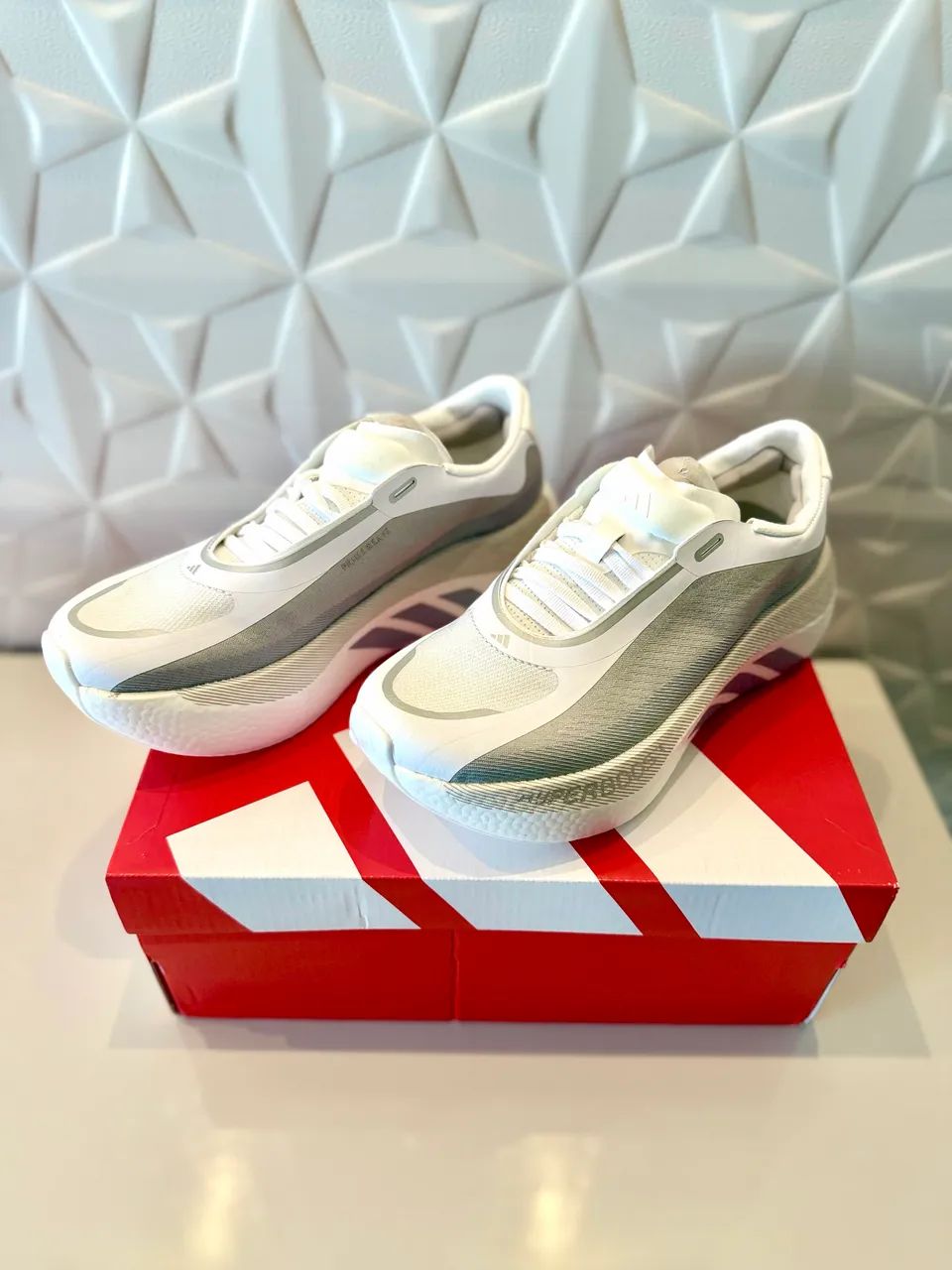 Adidas HyperBoost Edge - Tamanho 36 - Foto 4