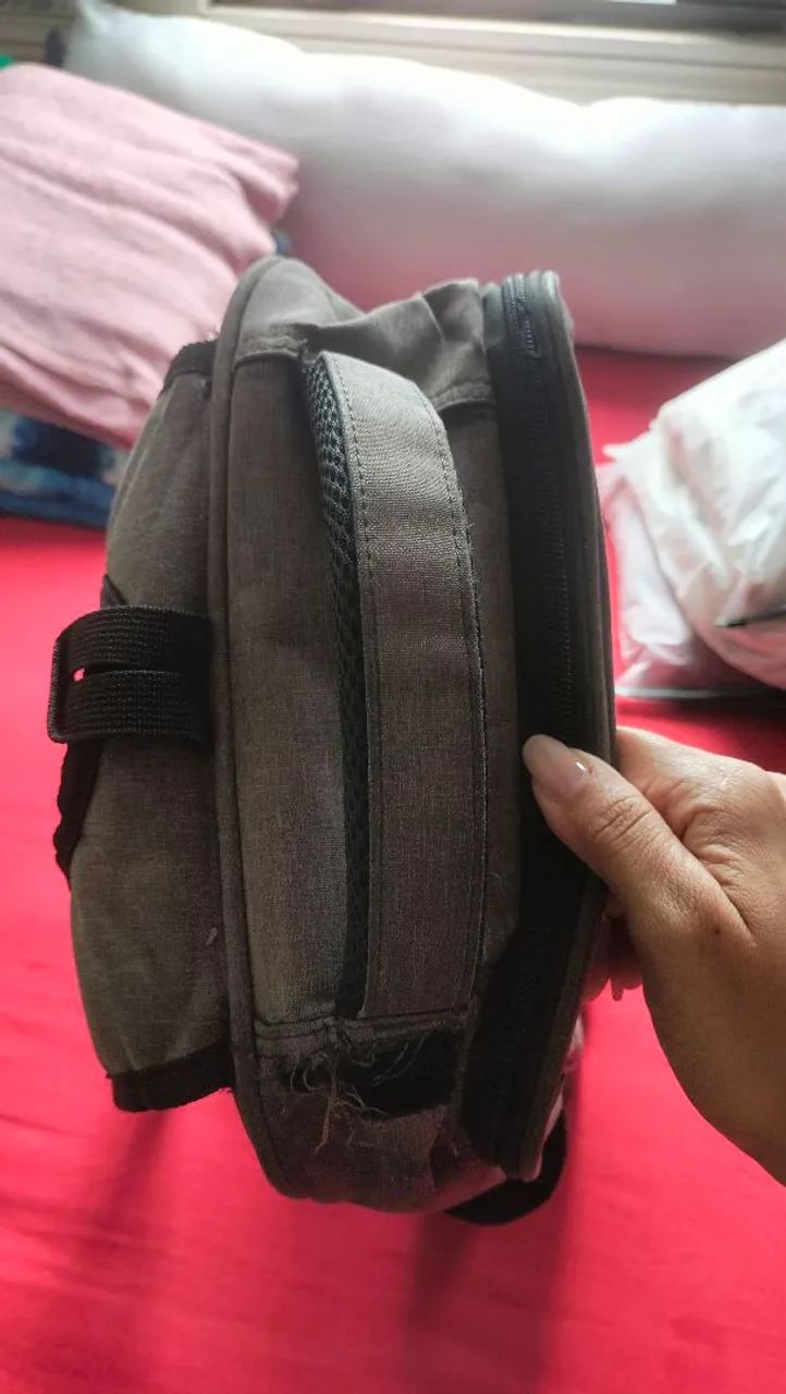 Mochila cinza com preto - Foto 3