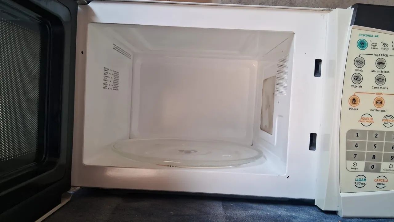 Microondas Electrolux novíssimo  - Foto 2