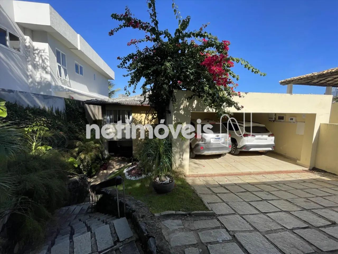 Casa 3 Quartos no Itaigara