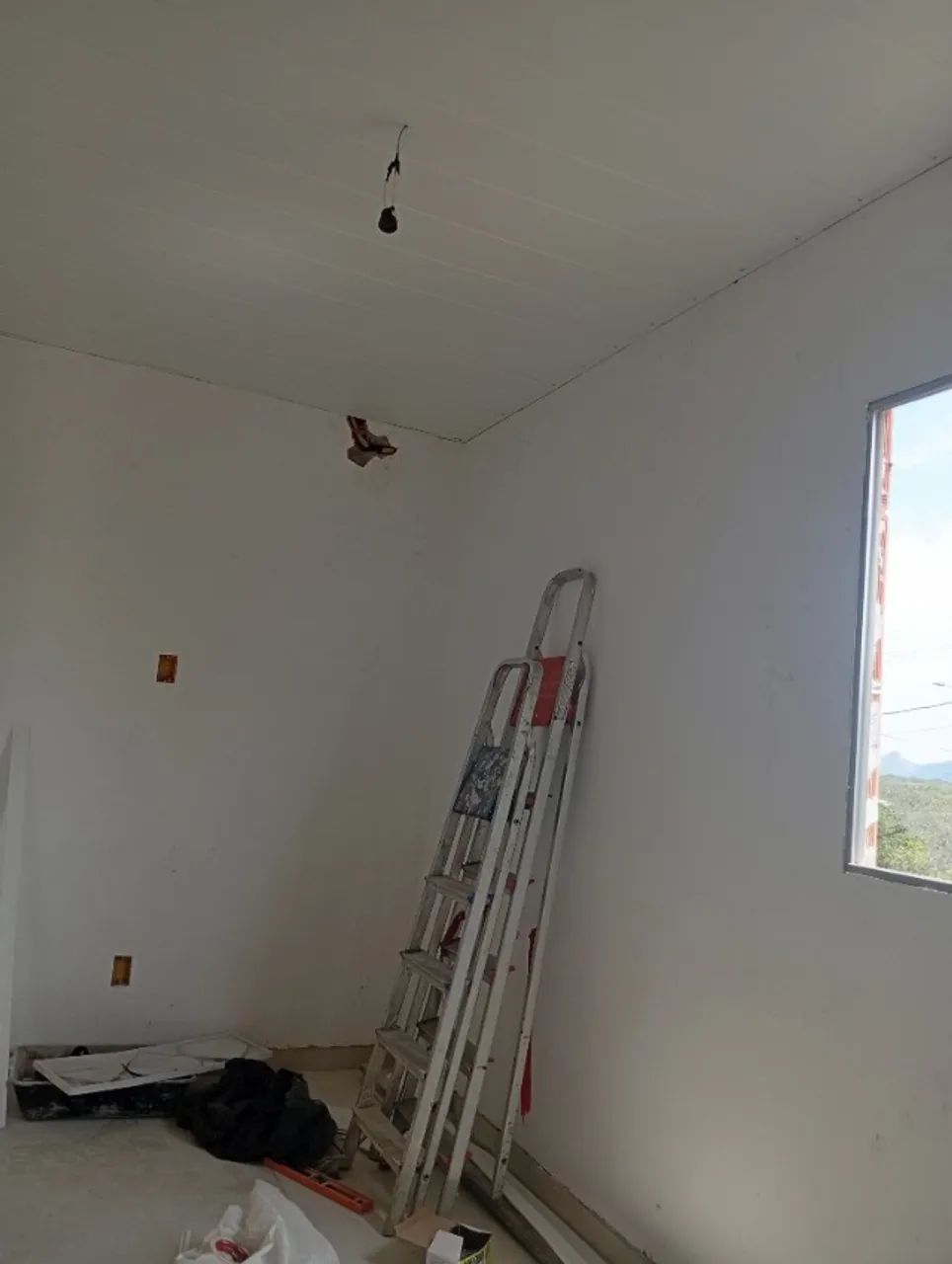 Alugo Kitnet - 1 quarto,sala, banheiro e varanda - Foto 4