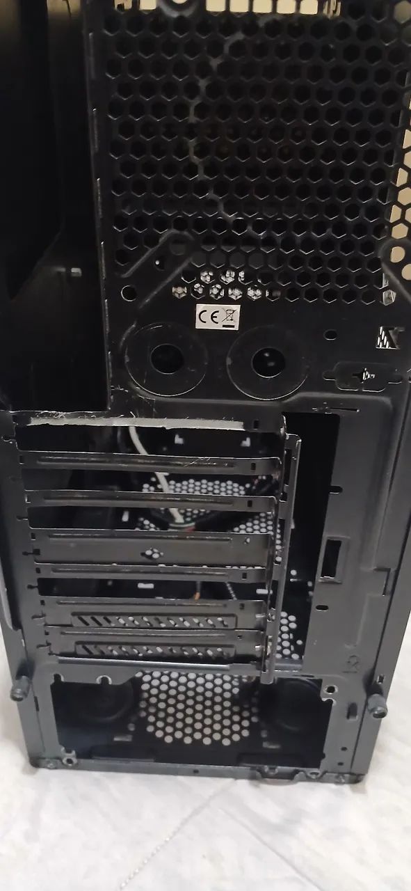 Gabimete  gamer thermaltake v3 Black edition - Foto 5