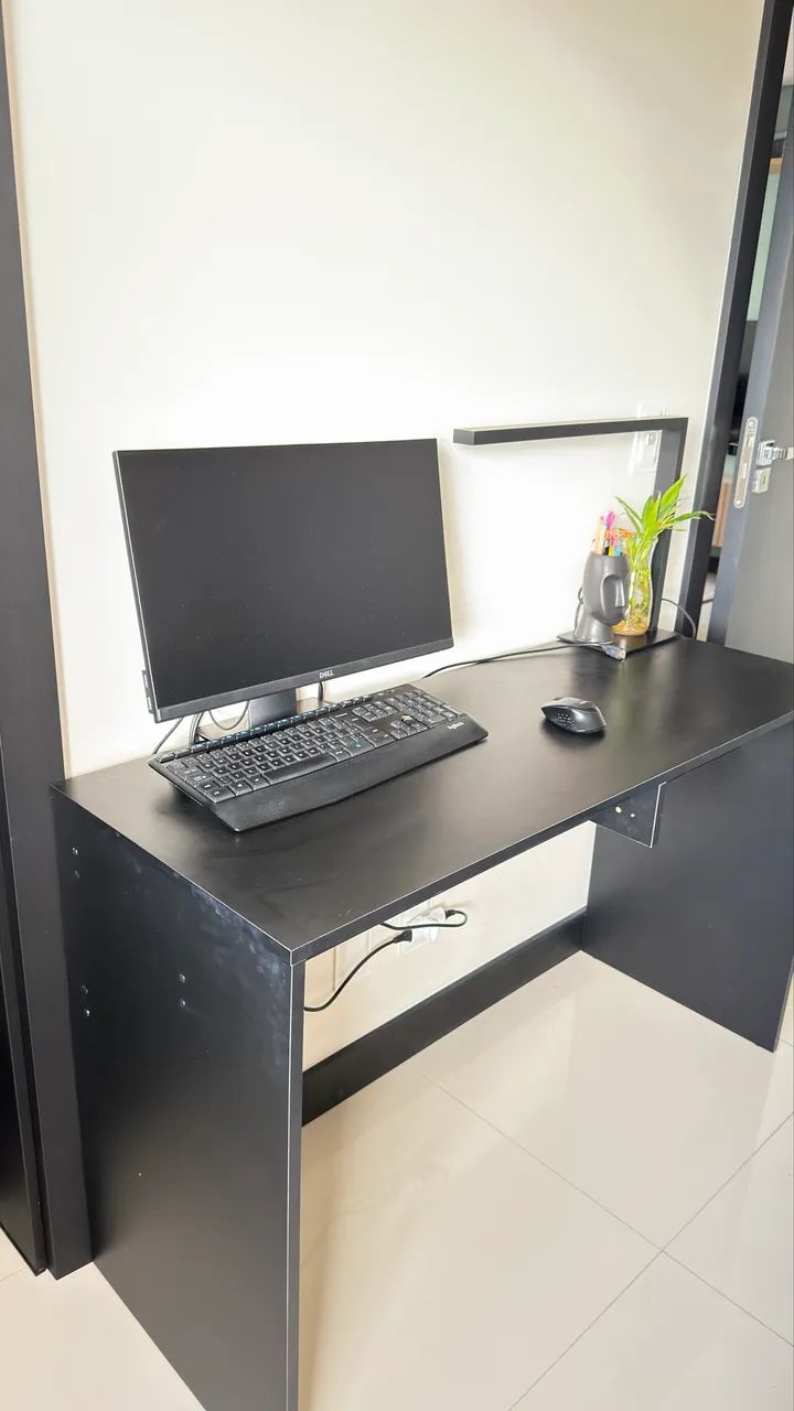 Mesa de estudos /escritorio/ Home office/ Pc  - Foto 2