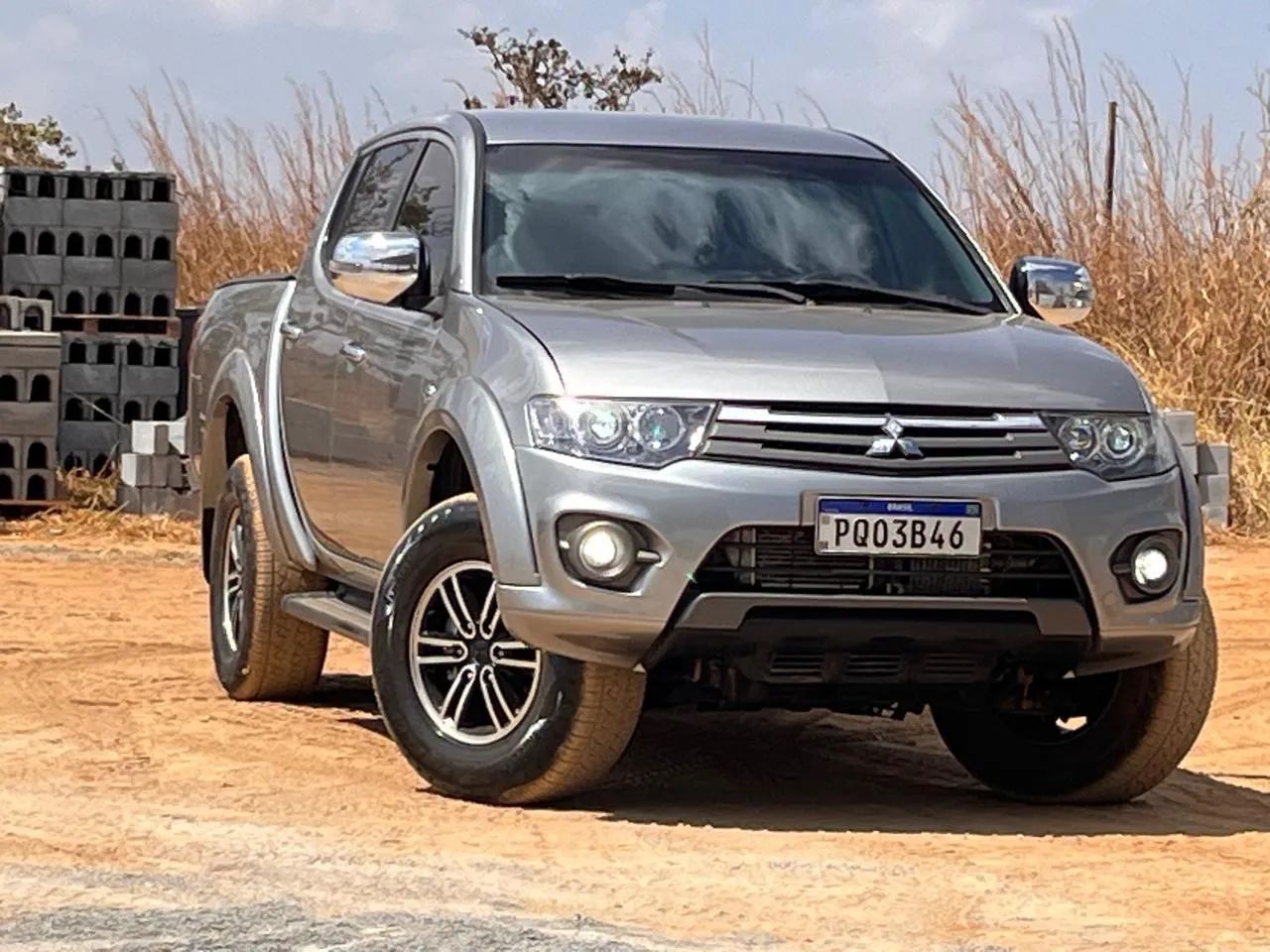 Mitsubishi L200 EVOLUTION 3.2 4X4 TB INT. DIESEL 2016