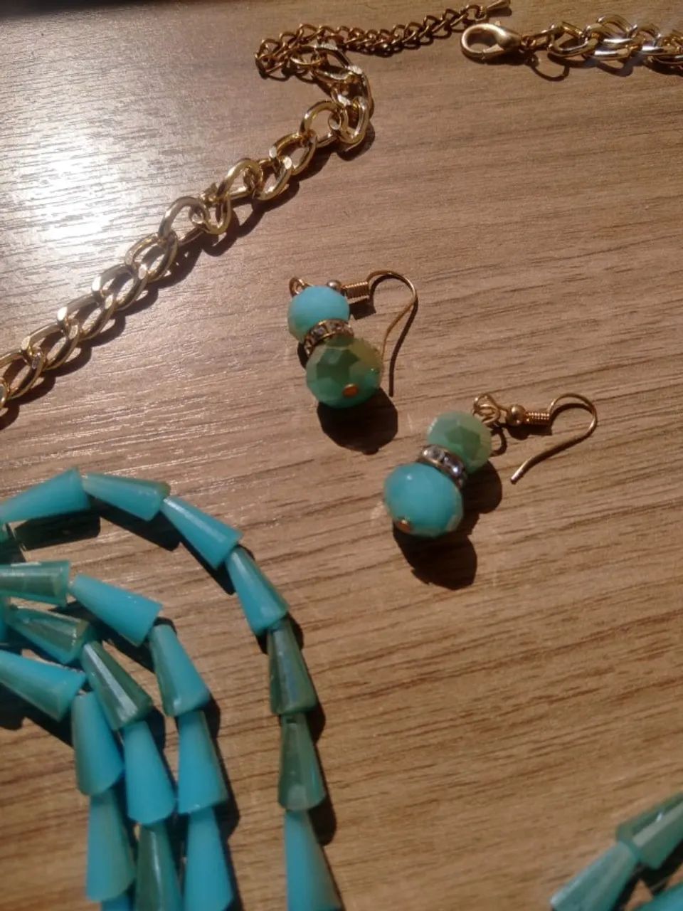 Estilo no dia a dia - Colar turquesa + brincos - Foto 2