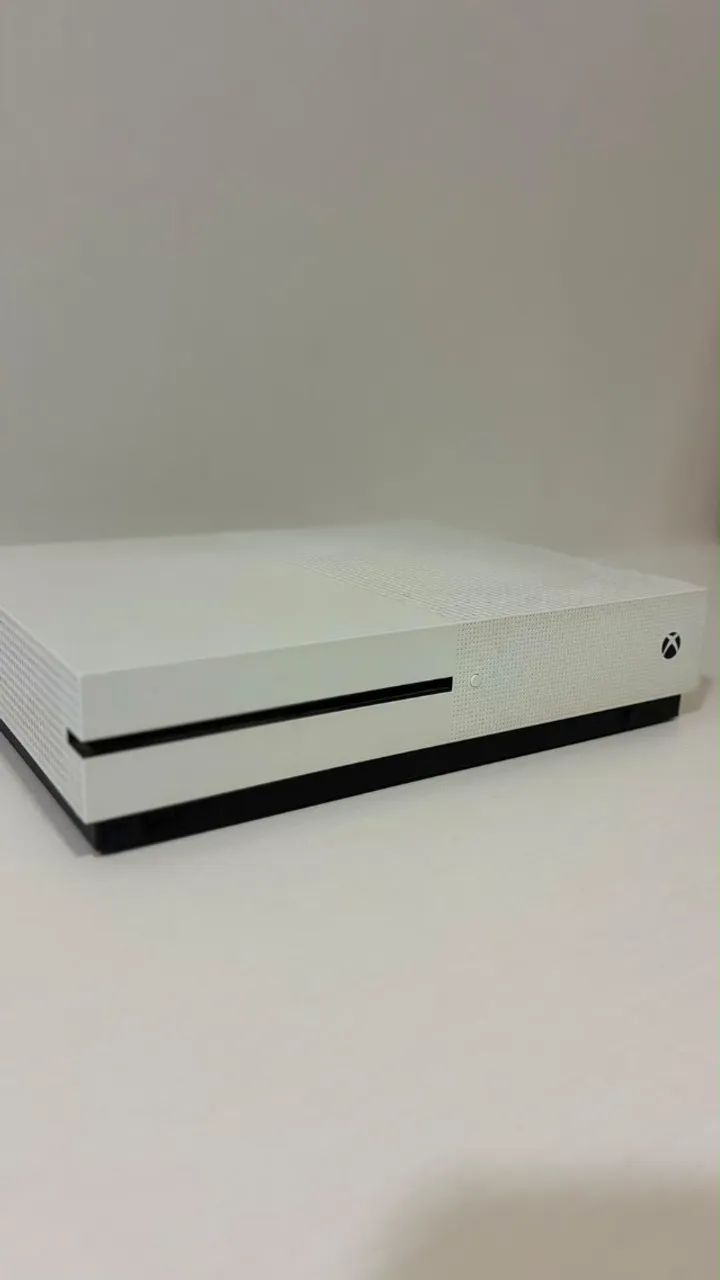 Xbox One S 500gb com simulador  - Foto 3