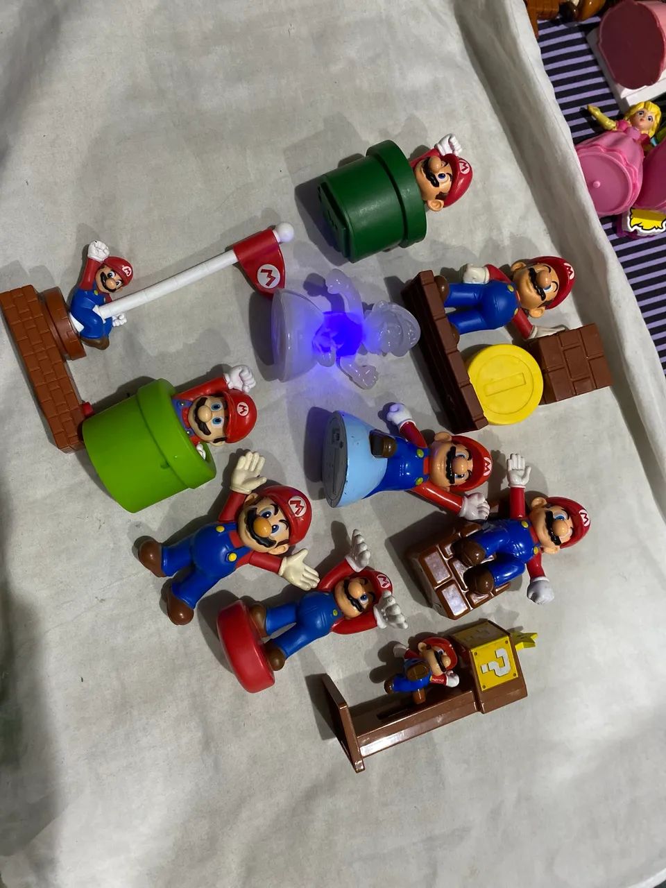 Super mario miniaturas Mc Donalds kit - Foto 4