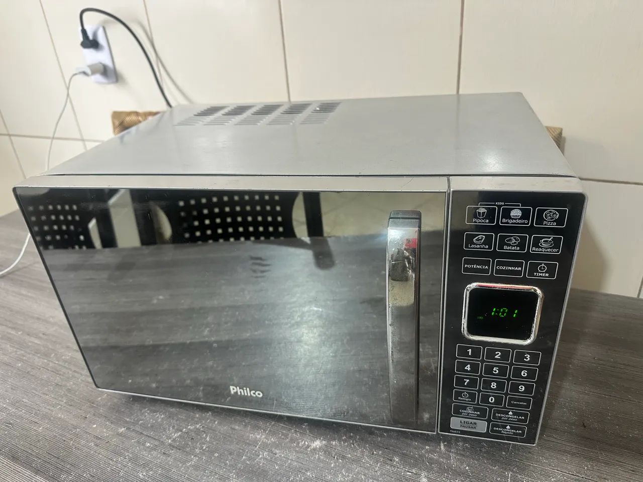 Microondas Philco 25L inox - Foto 3