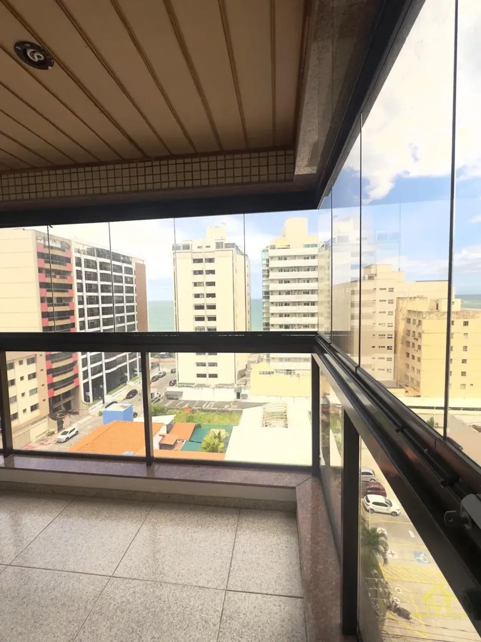 4 quartos na 2 quadra do mar  cod 33409 R