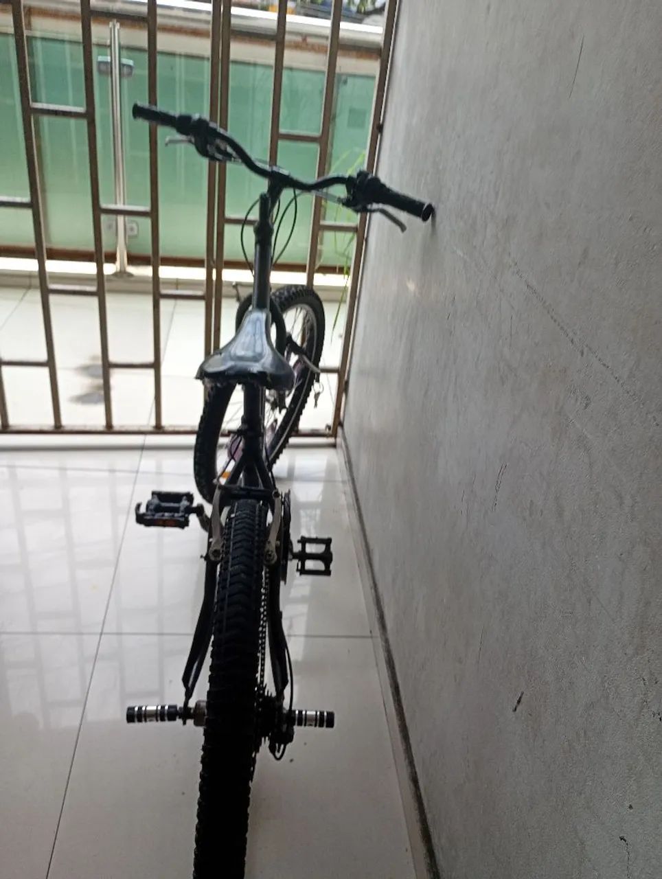 Bicicleta aro 24 top olhe a descrição  - Foto 3
