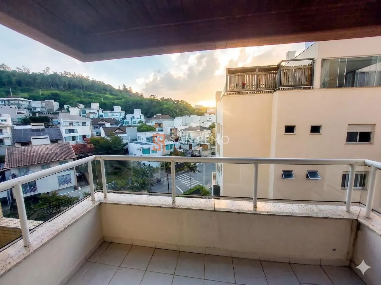 Córrego Grande | Apartamento 2 quartos, sendo 1 suite