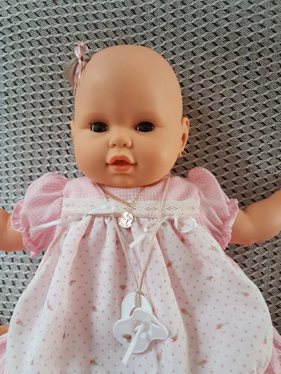 Boneca bebezinho da estrela com olhos castanhos  - Foto 2