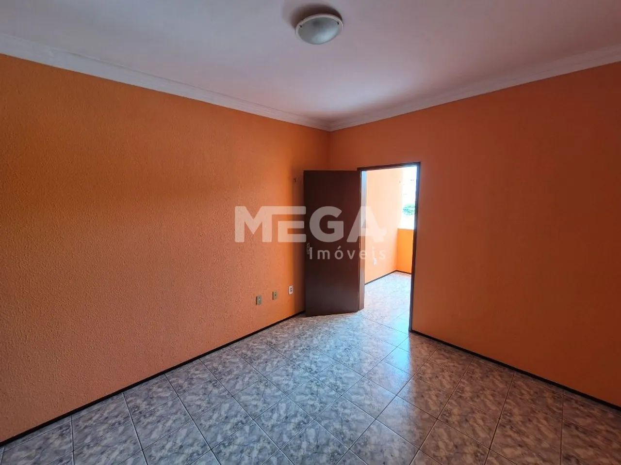 Apartamento com 2 quartos no bairro Vila União em Fortaleza, CE - Foto 3