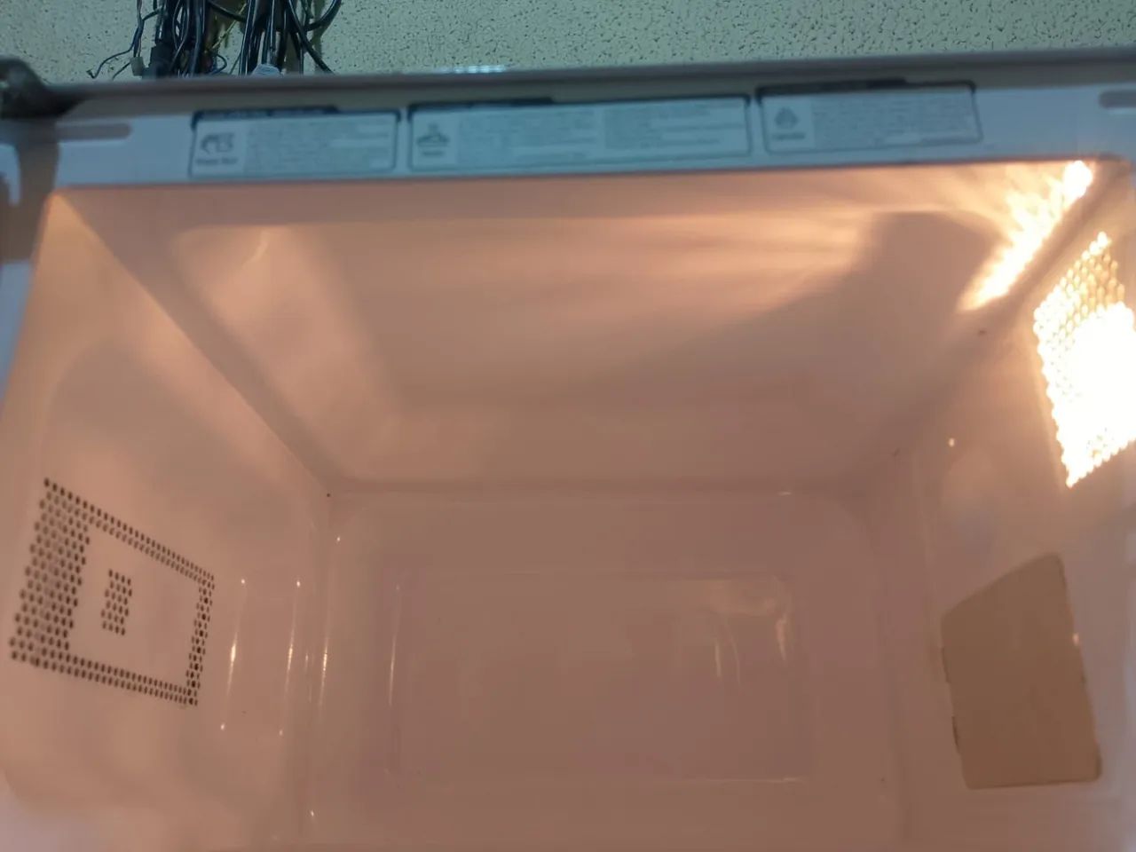 Microondas Midea 20L  - Foto 3
