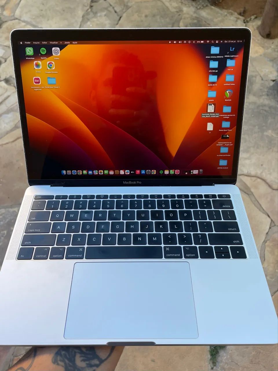 Oportunidade! MacBook Pro 2017 com Bateria Nova | 8GB + 256GB | - Foto 2