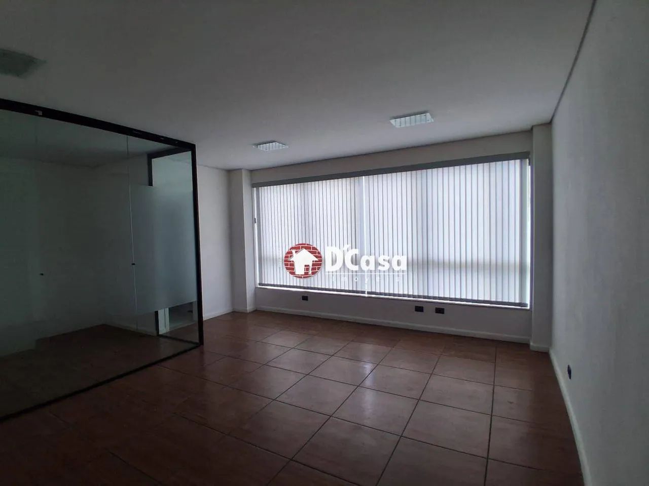 Sala Comercial para Locação no Centro - Foto 2