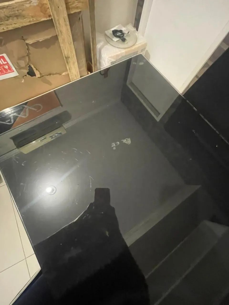 Mesa para escritorio ou quarto  com estante. - Foto 3