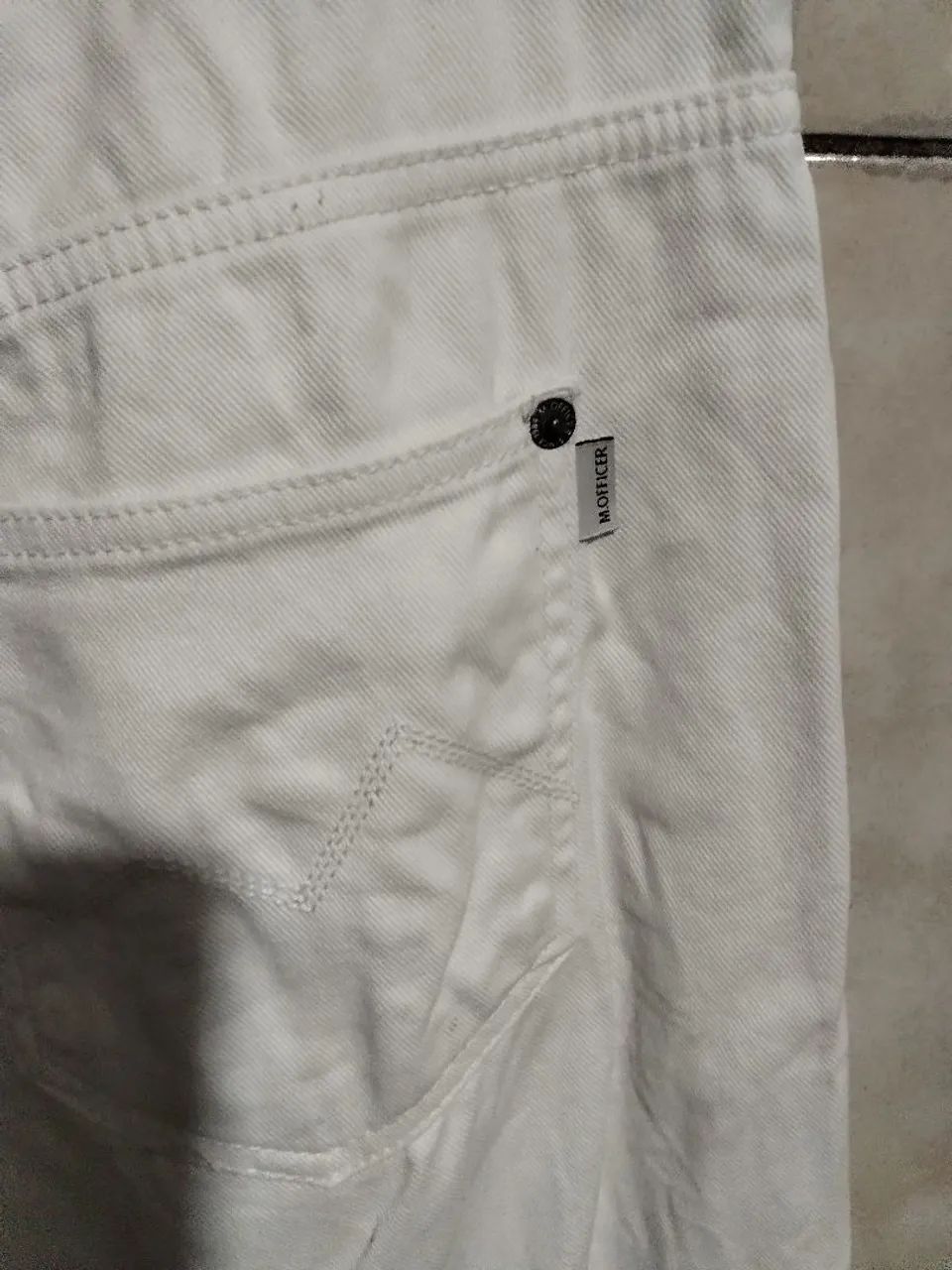 Calça jeans masculina branca m.officer  - Foto 4