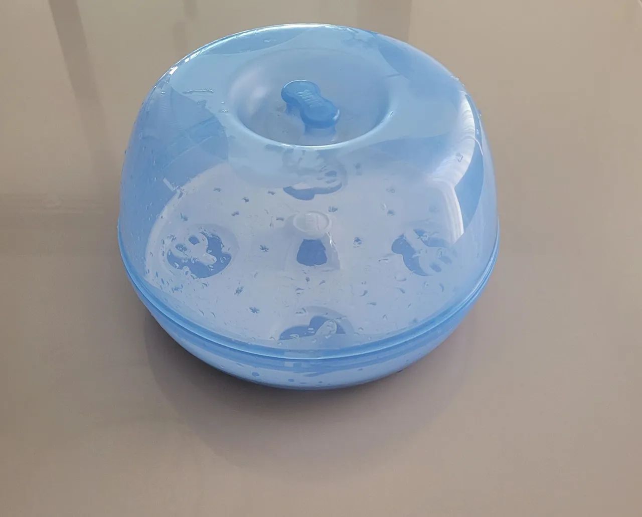 Esterilizador de mamadeiras e acessórios 