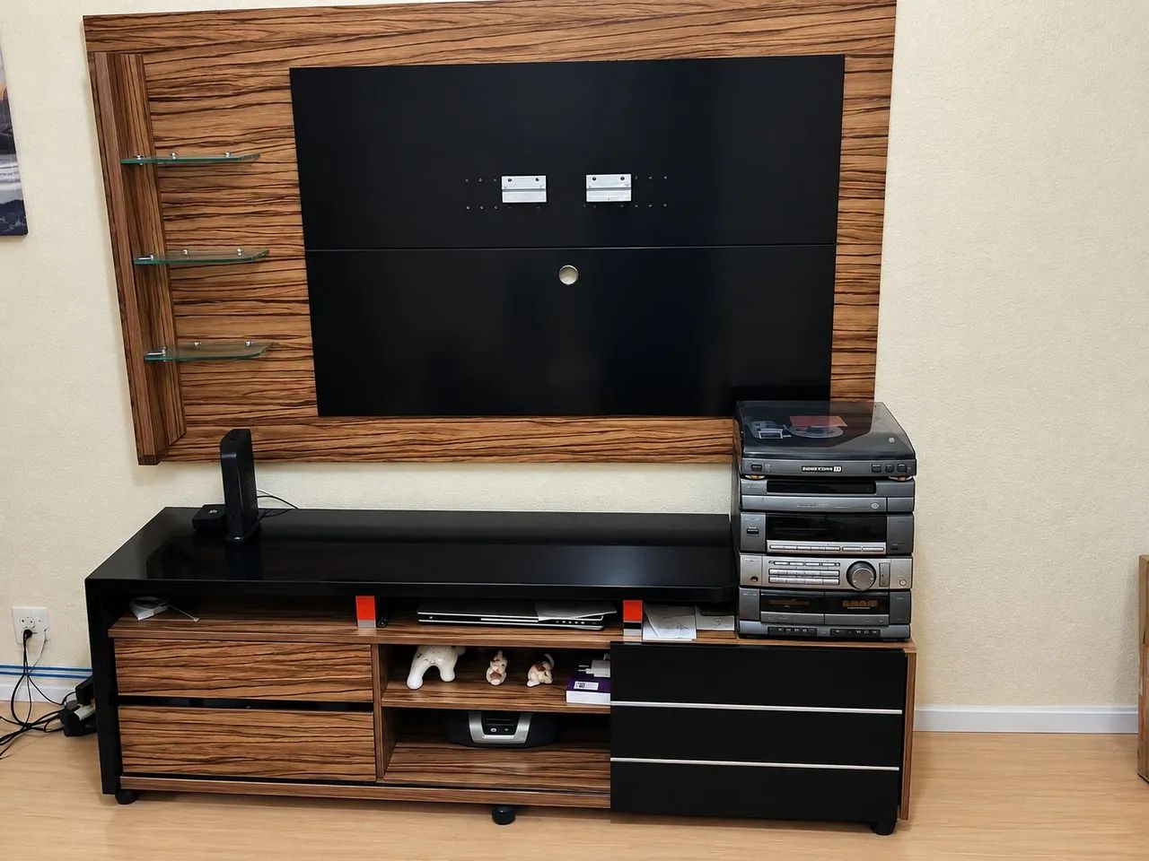 Vendo painel de tv com rack 