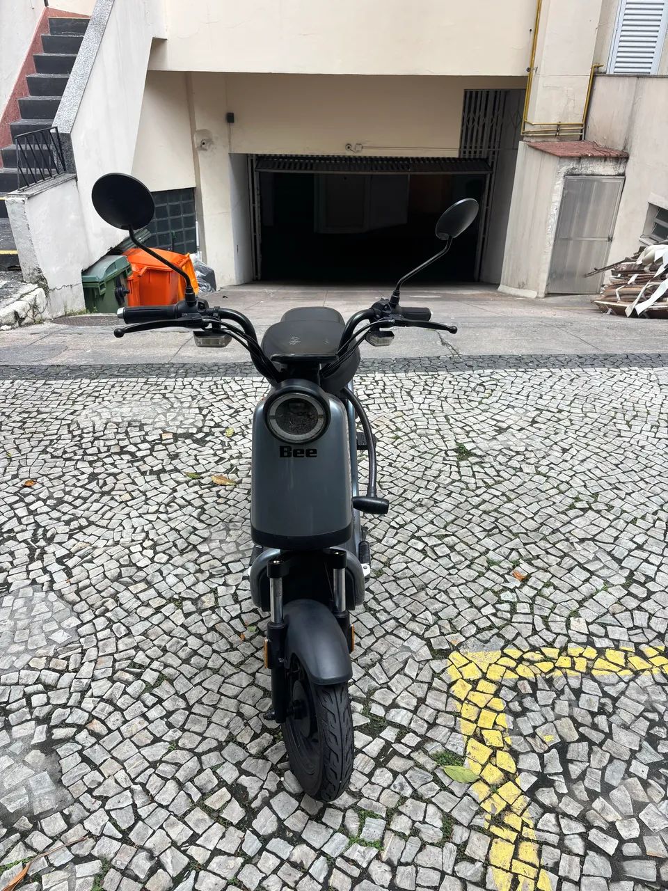 Scooter Elétrica Bee U1S 