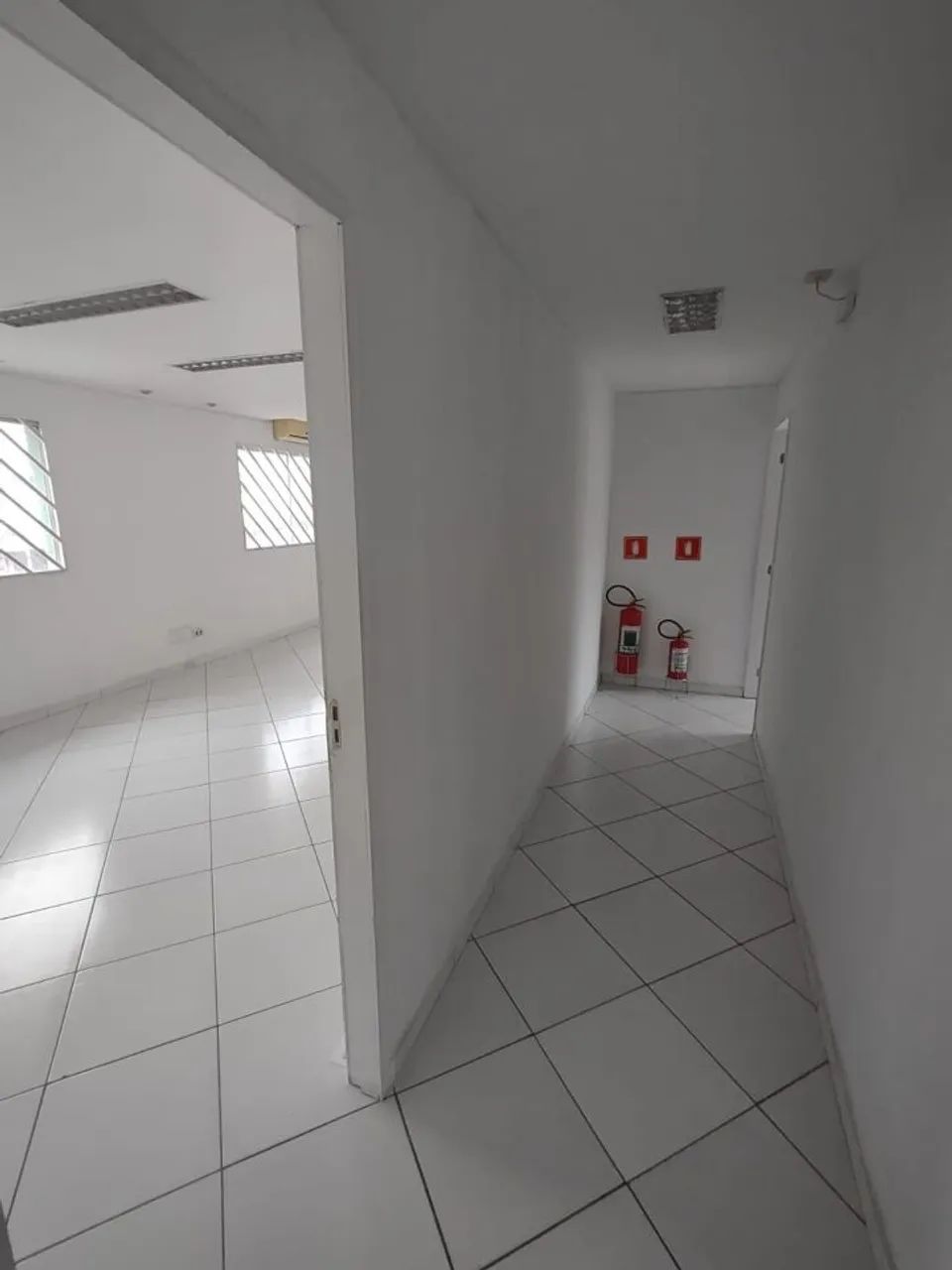excelente ponto na avenida conjunto comercial sobre loja - Foto 5