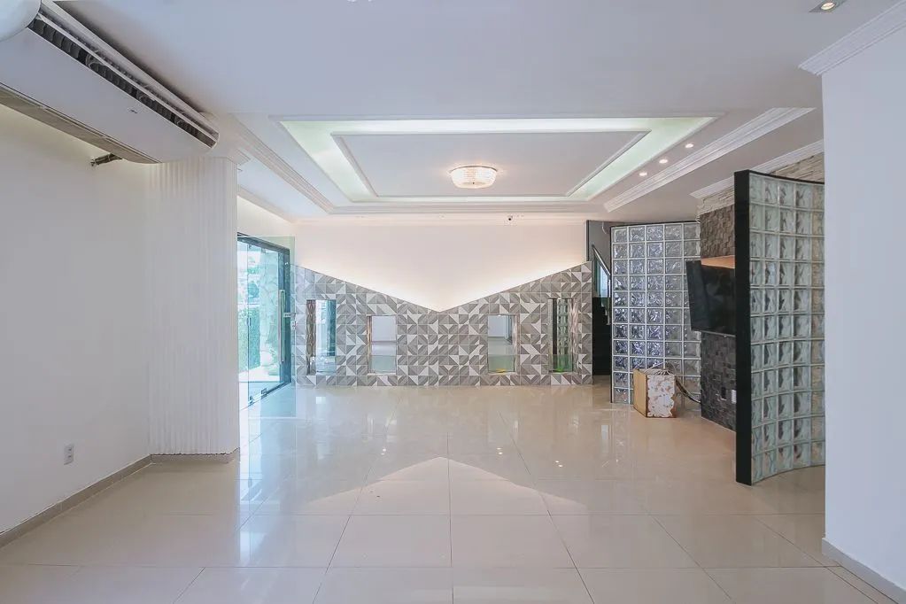 Casa comercial para alugar em Candeias  400m², 4 quartos, piscina e excelente espaço para  - Foto 2