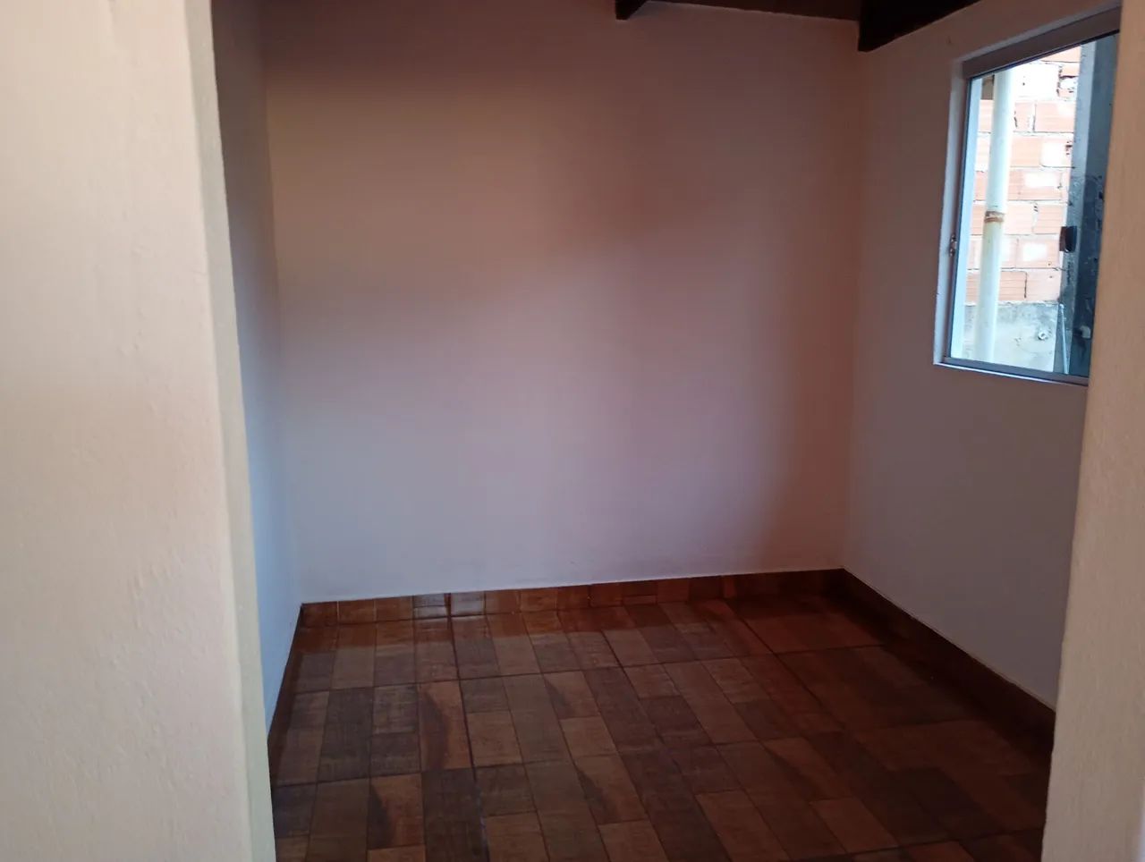 Alugo kitnet para moça - Foto 3